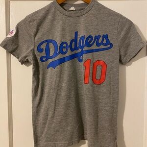 Los Angeles Dodgers Justin Turner Youth Medium T-shirt